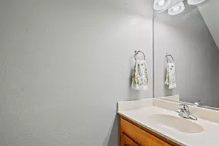 2334 Iroquois St, Santa Rosa, CA 95403 - Photo 10