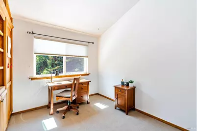 12195 Fiori Lane, Sebastopol, CA 95472 - Photo 32