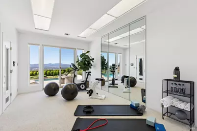 215 Kreuzer Lane, Napa, CA 94559 - Photo 36