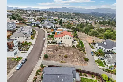 2128 Wedgewood Way, Santa Rosa, CA 95404 - Photo 10