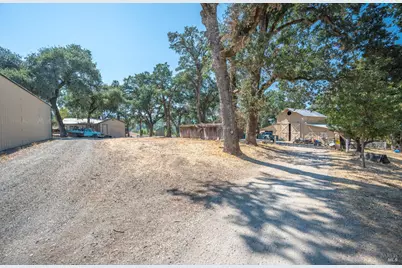 8900 Wight Way, Kelseyville, CA 95451 - Photo 34