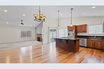 6454 Amberwood Street, Rohnert Park, CA 94928 - Photo 6