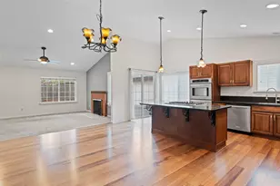 6454 Amberwood St, Rohnert Park, CA 94928 - Photo 6