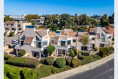 174 Nantucket Lane, Vallejo, CA 94590 - Photo 46