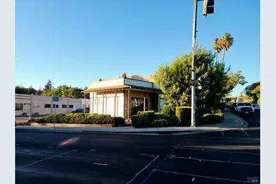 1301 E 5th Street, Benicia, CA 94510 - Photo 4