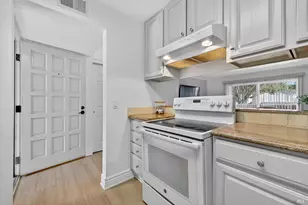 1370 Townview Ave, Santa Rosa, CA 95405 - Photo 12