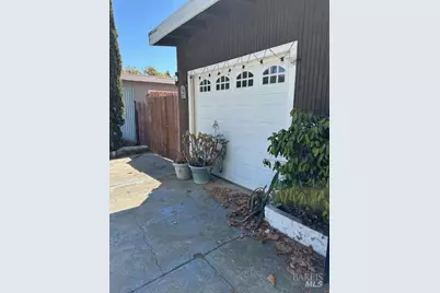 237 Grapewood Street, Vallejo, CA 94591 - Photo 2