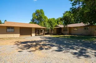 5210 Fulton Rd, Santa Rosa, CA 95403 - Photo 2