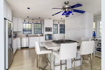 14 Fair Drive, San Rafael, CA 94901 - Photo 8