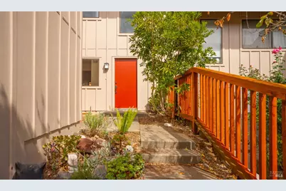 19 Burdell Court, Novato, CA 94949 - Photo 2