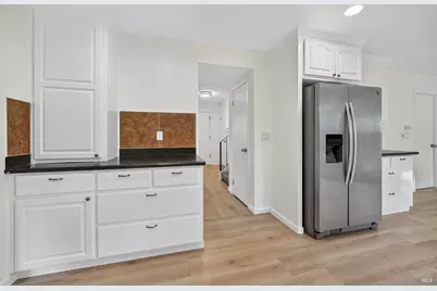 725 Sequoia Drive, Fairfield, CA 94533 - Photo 22