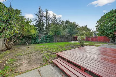 725 Sequoia Drive, Fairfield, CA 94533 - Photo 26