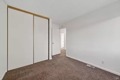 725 Sequoia Drive, Fairfield, CA 94533 - Photo 44