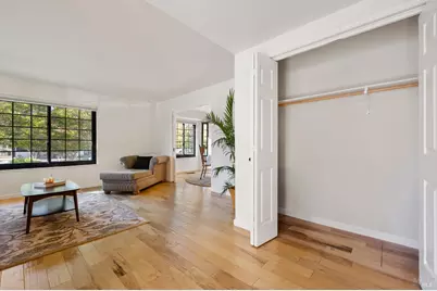 1049 Charlson Way, Napa, CA 94558 - Photo 10