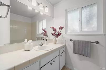 3996 Young Avenue, Napa, CA 94558 - Photo 24