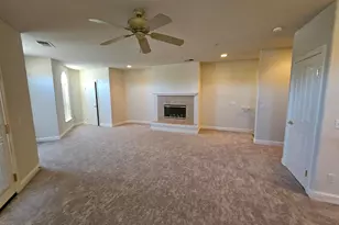 43 Johnson St, Windsor, CA 95492 - Photo 4