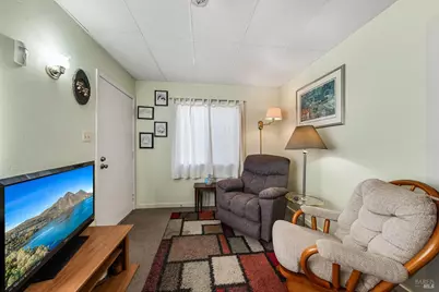 14051 Lakeshore Drive #5 &amp; 6, Clearlake, CA 95422 - Photo 4