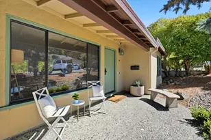 10 Hazel Ct, San Rafael, CA 94901 - Photo 2