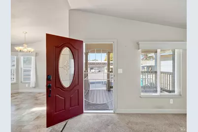 1154 Adrienne Way, Santa Rosa, CA 95401 - Photo 2