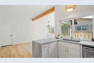 2635 Alvarado Court, Fairfield, CA 94534 - Photo 16