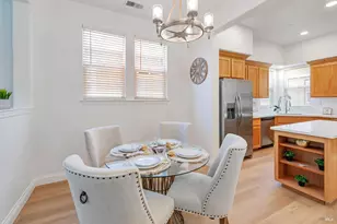 4242 Streamside Dr, Santa Rosa, CA 95409 - Photo 14