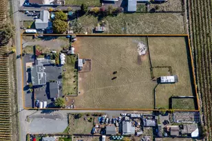 3700 Ruddick Cunningham Road Rd, Ukiah, CA 95482 - Photo 2