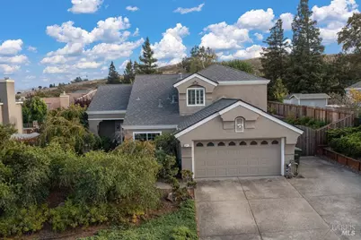 564 Rose Drive, Benicia, CA 94510 - Photo 2