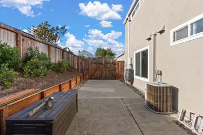 564 Rose Drive, Benicia, CA 94510 - Photo 38