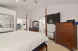 564 Rose Dr, Benicia, CA 94510 - Photo 24