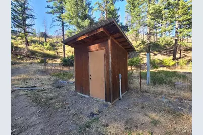 41390 Mendocino Pass Road, Covelo, CA 95428 - Photo 26