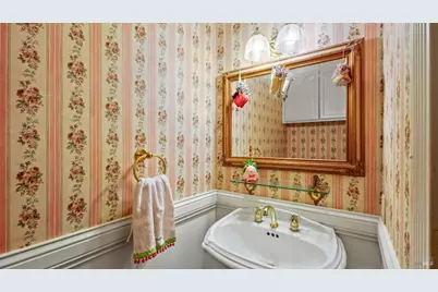 113 Heidi Lane, Cloverdale, CA 95425 - Photo 32