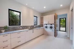 983 Grove St, Healdsburg, CA 95448 - Photo 38