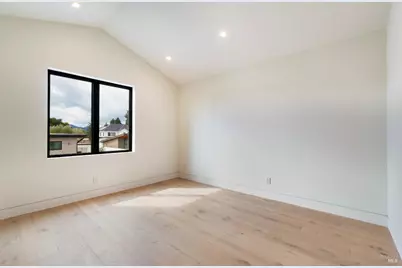 983 Grove Street, Healdsburg, CA 95448 - Photo 46