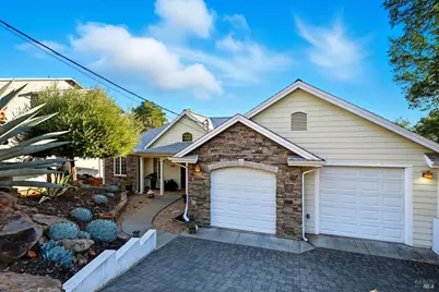 18530 Glenwood Road, Hidden Valley Lake, CA 95467 - Photo 70