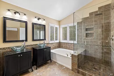 918 Moonstone Court, Vacaville, CA 95687 - Photo 38