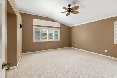 918 Moonstone Court, Vacaville, CA 95687 - Photo 34