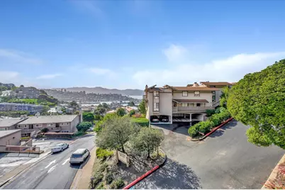 60 Marinero Circle, Tiburon, CA 94920 - Photo 32