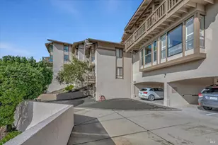 60 Marinero Cir, Tiburon, CA 94920 - Photo 4