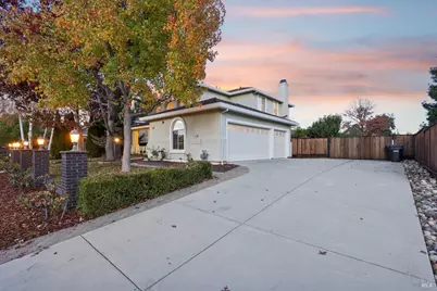 1767 Embassy Circle, Livermore, CA 94550 - Photo 2