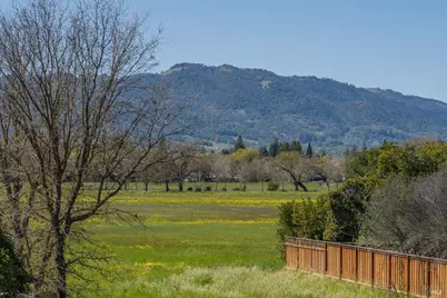 301 1st Street, Sonoma, CA 95476 - Photo 38