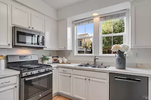 63 Gann Way, Novato, CA 94949 - Photo 14