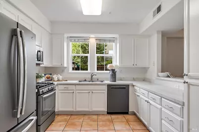 63 Gann Way, Novato, CA 94949 - Photo 12