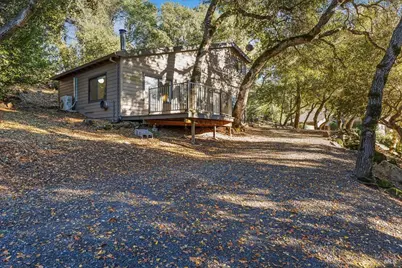 7061 Bennett Valley Road, Santa Rosa, CA 95404 - Photo 22