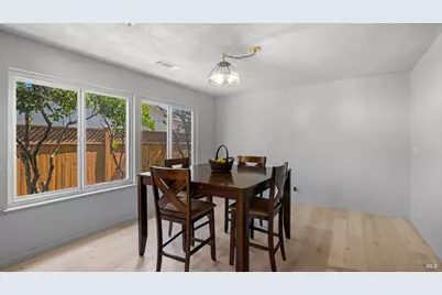 2571 Sunrise Drive, Fairfield, CA 94533 - Photo 12