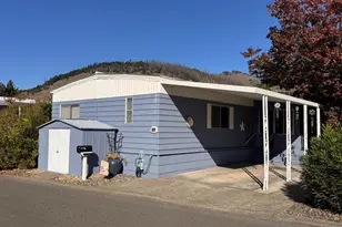 28 Springhill Ct, Santa Rosa, CA 95409 - Photo 2