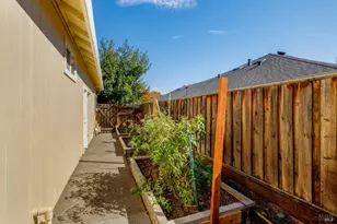 311 Laurel Ct, Cloverdale, CA 95425 - Photo 22