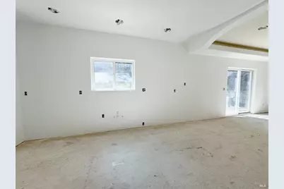 24511 Cypress Drive, Willits, CA 95490 - Photo 10