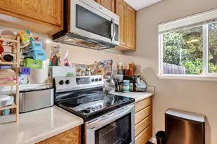100 W 8th St, Santa Rosa, CA 95401 - Photo 8