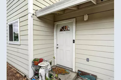 100 W 8th Street, Santa Rosa, CA 95401 - Photo 4