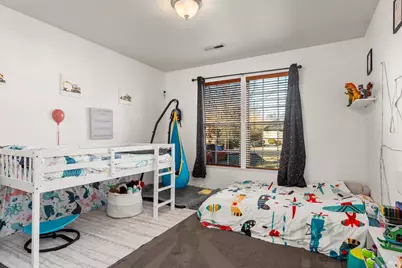 18094 Spyglass Road, Hidden Valley Lake, CA 95467 - Photo 16